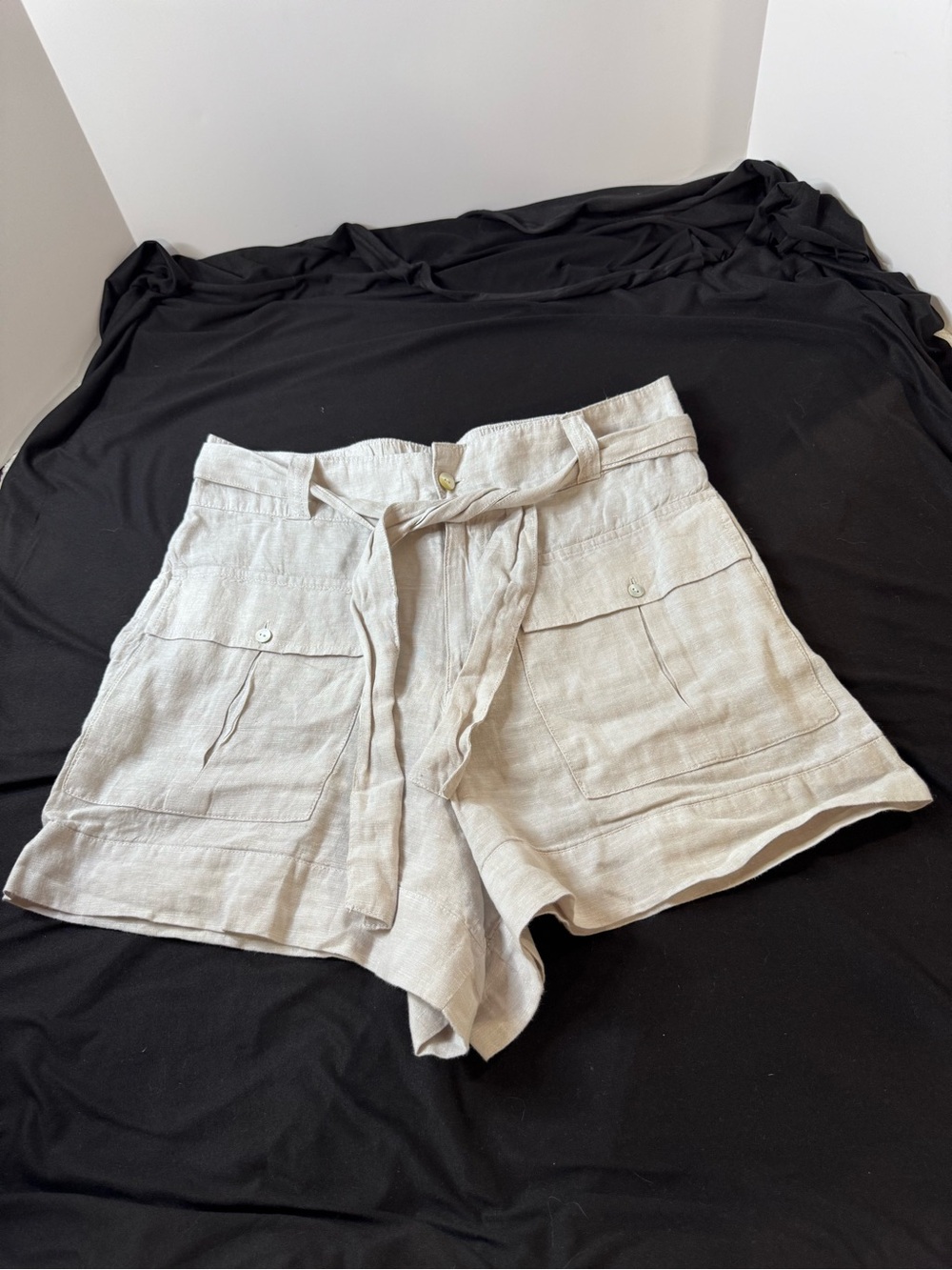 Nicole Miller New York 100% Linen Utility Shorts Tie Waist Oatmeal Large